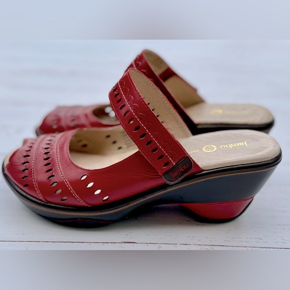 Jambu Touring Too Women’s Red Comfort Mary Jane Sandals, Size 7 - Picture 6 of 11